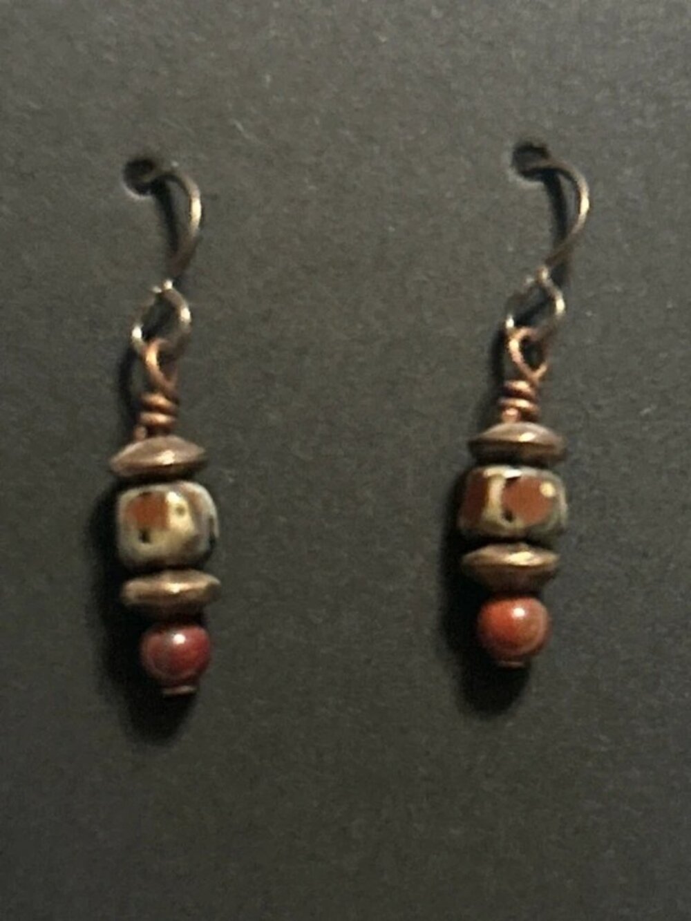 Dangle bead earrings - Picture 4 of 5